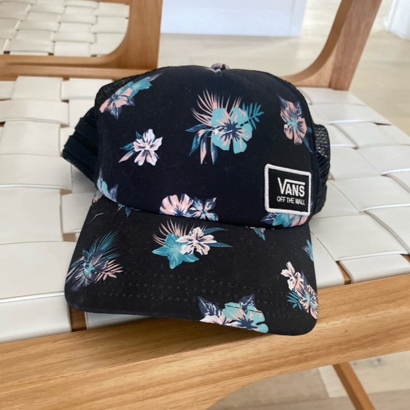 Vans hat - Picture 1 of 5
